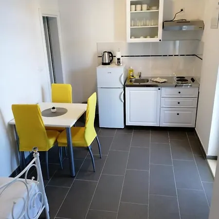Skalinada Apartment